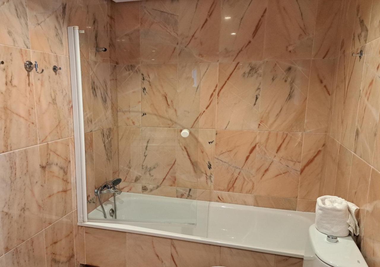 Encanto Urbano: Piso Centrico Totalmente Equipado Appartement
